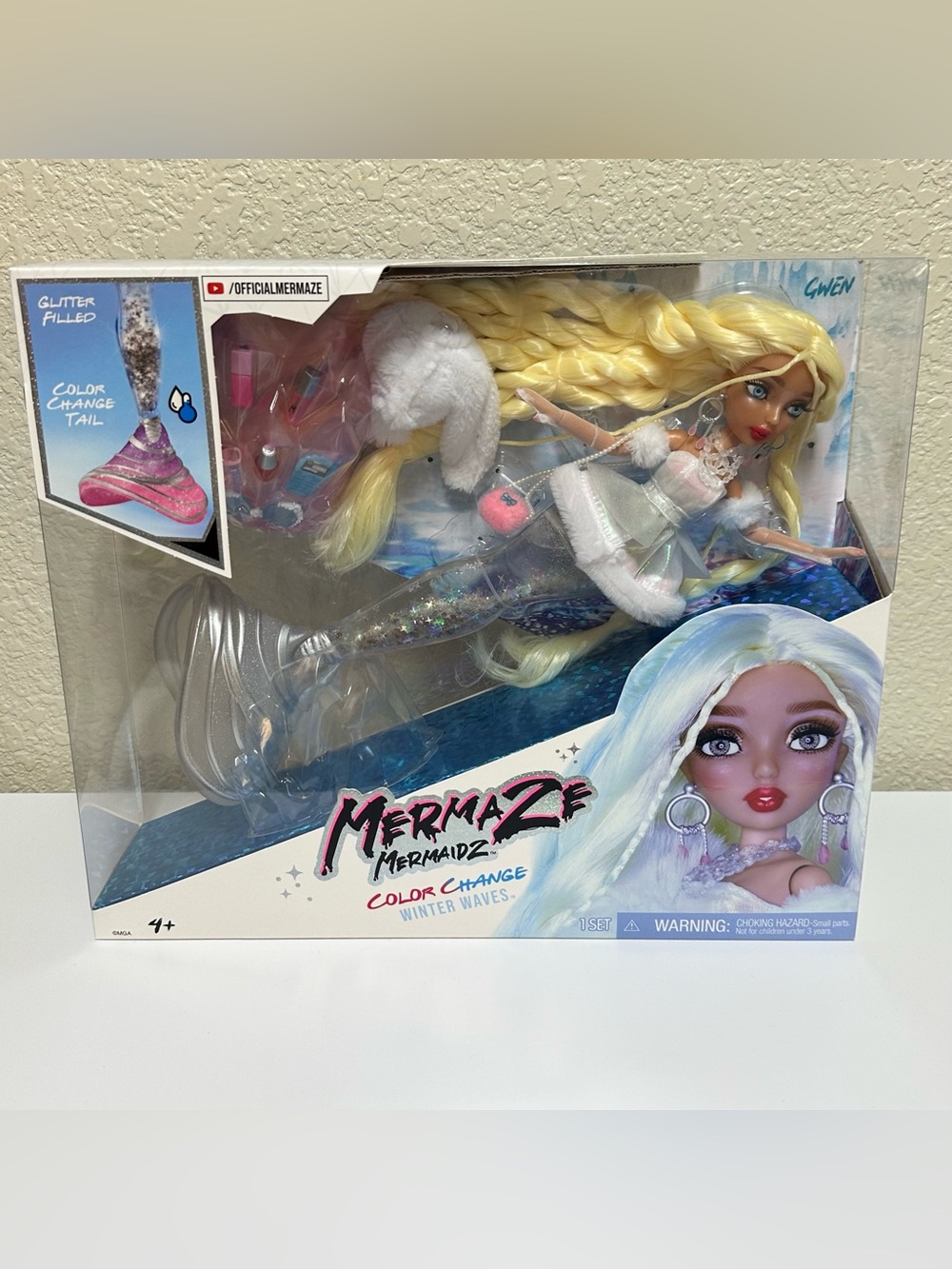 NEW IN BOX✨ Mermaze Mermaidz White Color Change Winter Waves Mermaid Doll Gwen
